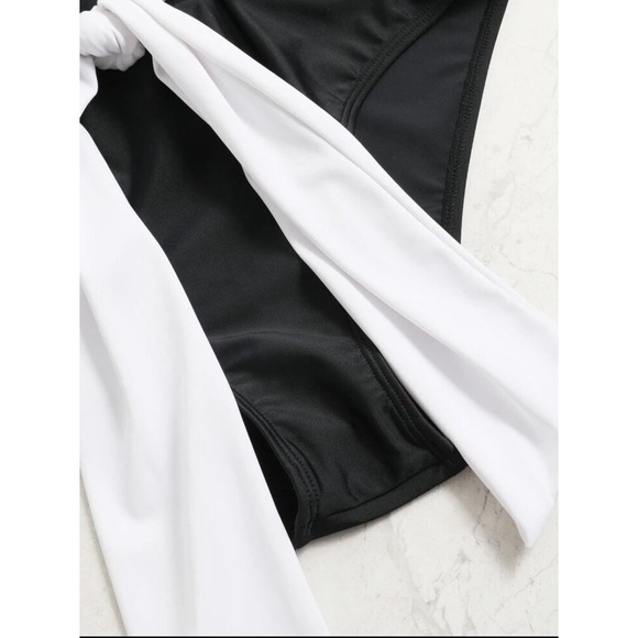 NEW Black & White Monokini Swimsuit w/ Adj White Tie Belt Around Waist -Size L - Picture 4 of 7